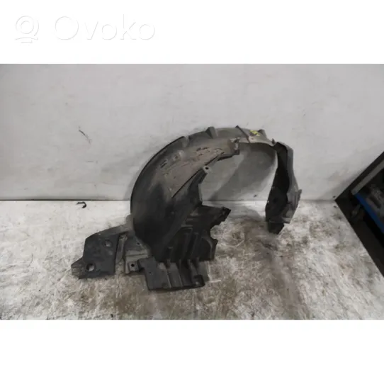 Nissan Note (E11) Rivestimento paraspruzzi passaruota anteriore 