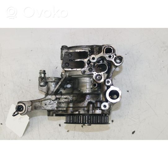 Volkswagen Golf VII Oil pump 