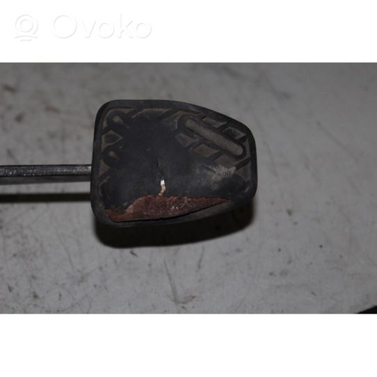 Renault Koleos I Clutch pedal 