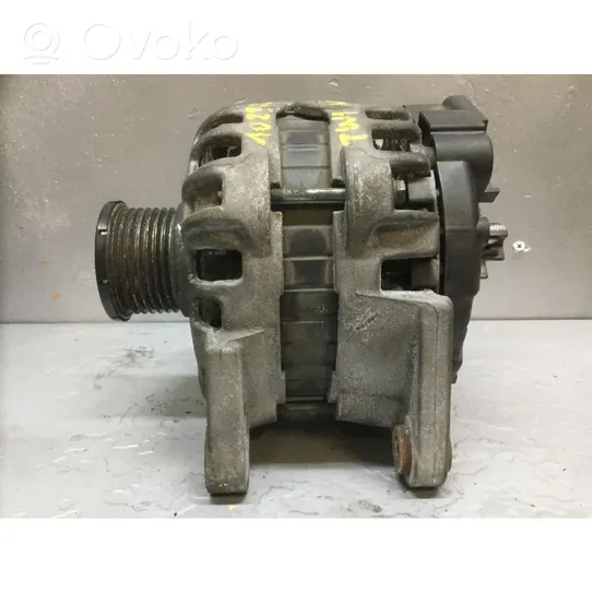 Renault Twingo III Alternator 