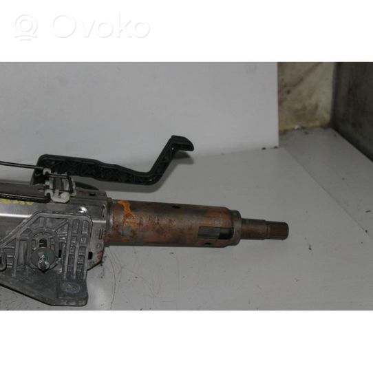 Opel Astra J Steering wheel axle 