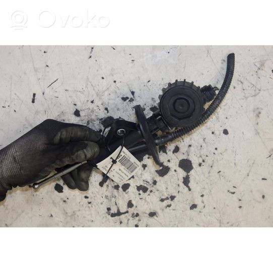 Opel Meriva B Główny cylinder sprzęgła 