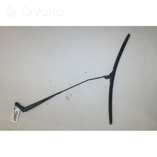 Renault Kangoo II Front wiper blade arm 