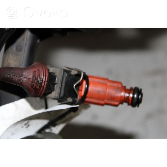 Alfa Romeo 166 Inyector de combustible 