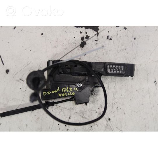 Volvo C70 Front door lock 