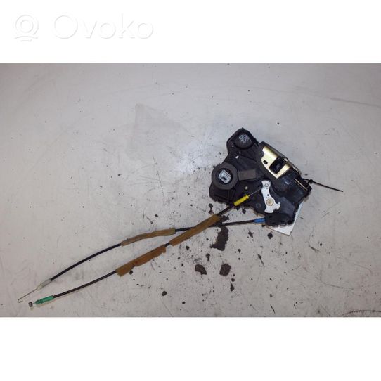 Toyota Corolla Verso AR10 Front door lock 