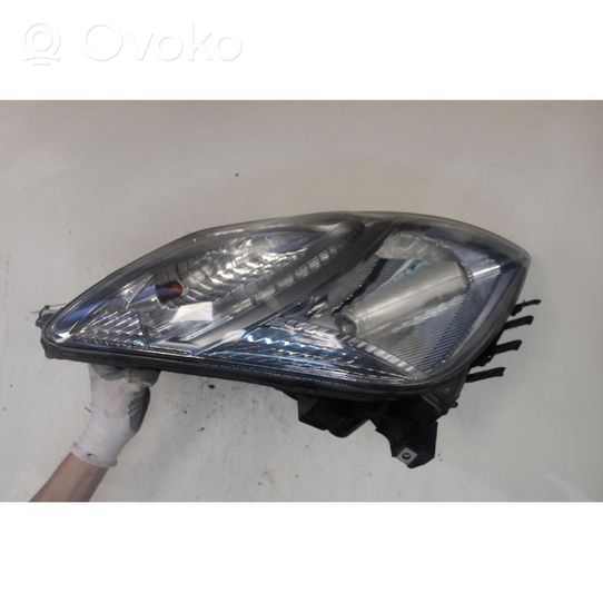 Toyota Prius (NHW20) Lampa przednia 