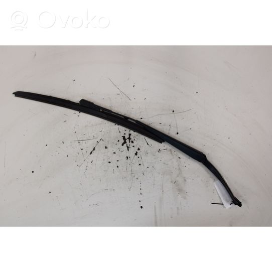 Mercedes-Benz CLA C117 X117 W117 Front wiper blade arm 