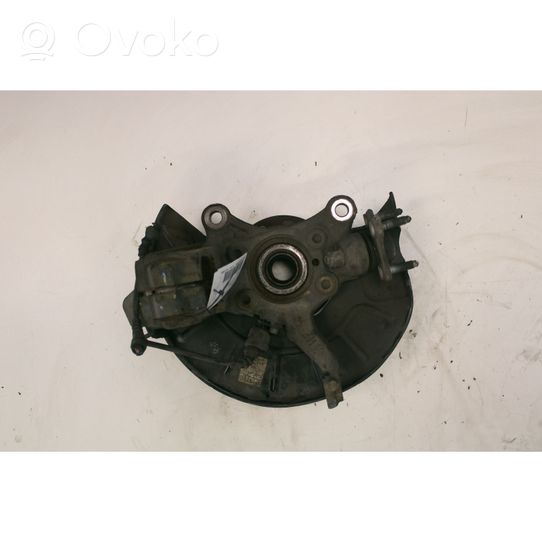 Volkswagen Touran II Front wheel hub 