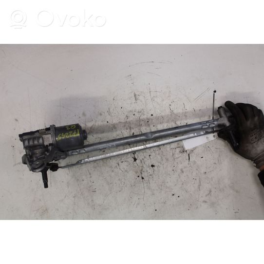 Audi Q3 F3 Front wiper linkage and motor 