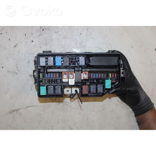 Honda Civic IX Module de fusibles 