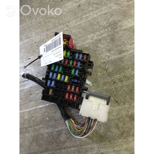 Renault Twingo II Fuse module 