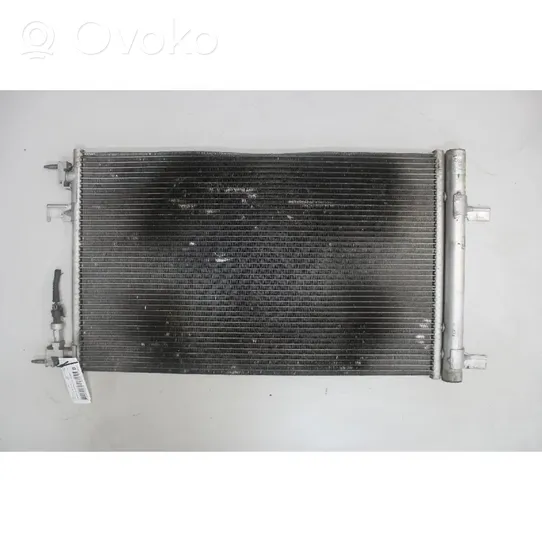 Chevrolet Cruze Radiateur condenseur de climatisation 13267649