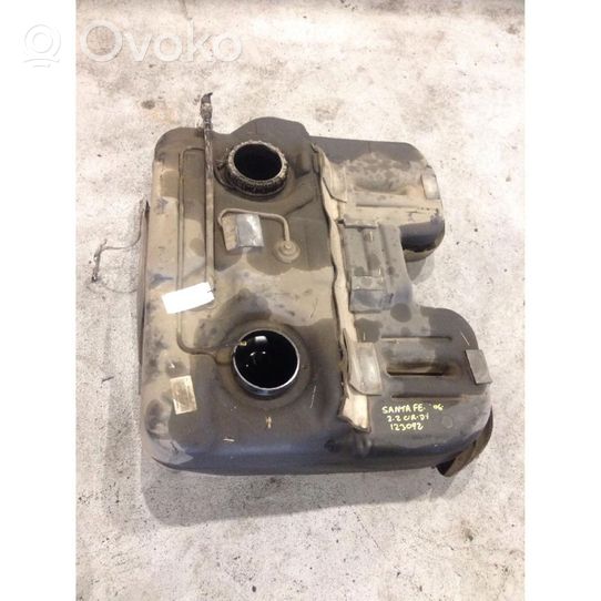 Hyundai Santa Fe Fuel tank 