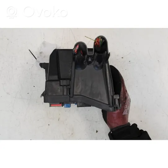 Dacia Lodgy Fuse module 