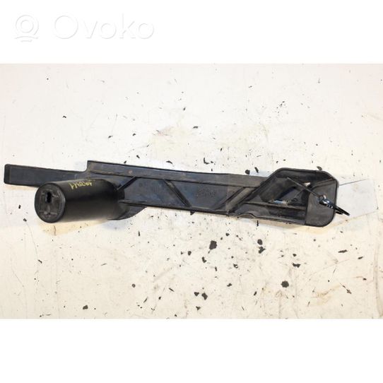 Volkswagen Golf V Support phare frontale 