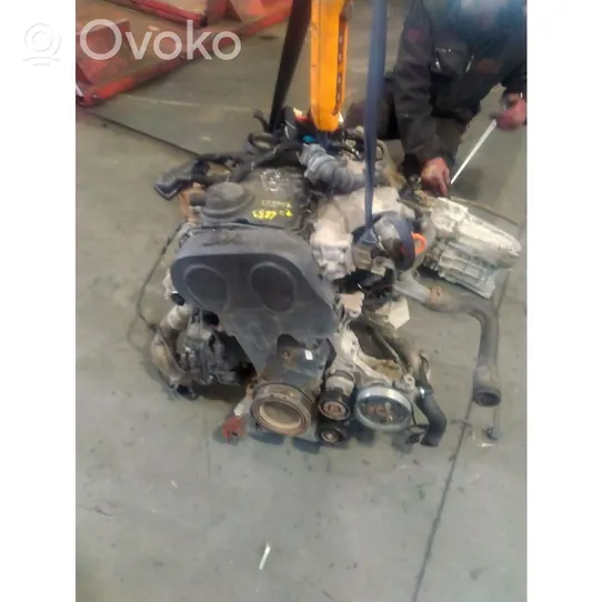 Audi A4 S4 B7 8E 8H Motor 