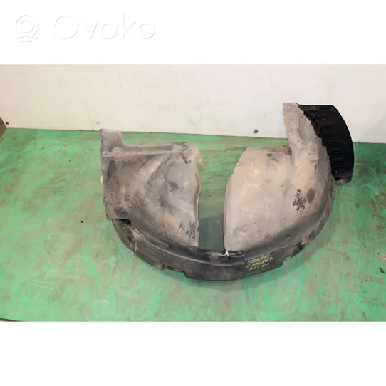 Renault Trafic II (X83) Rivestimento paraspruzzi passaruota anteriore 