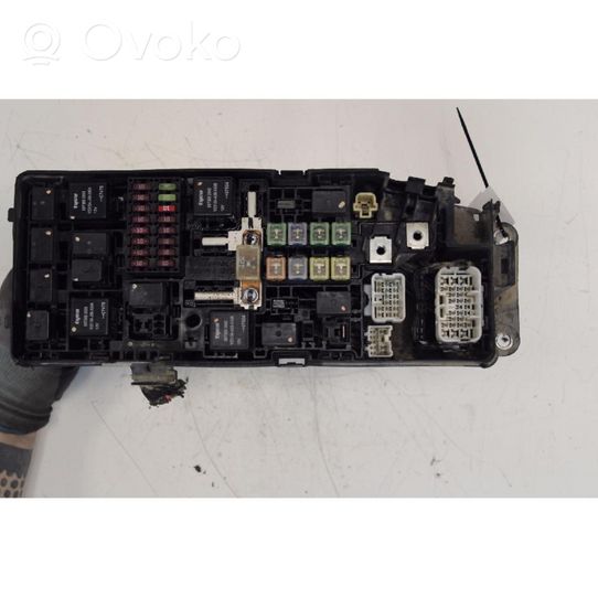 Isuzu D-Max Fuse module 