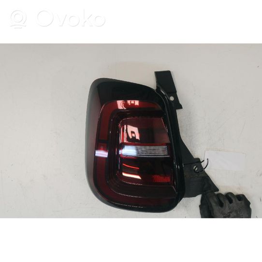 Fiat 500E Lampa tylna 