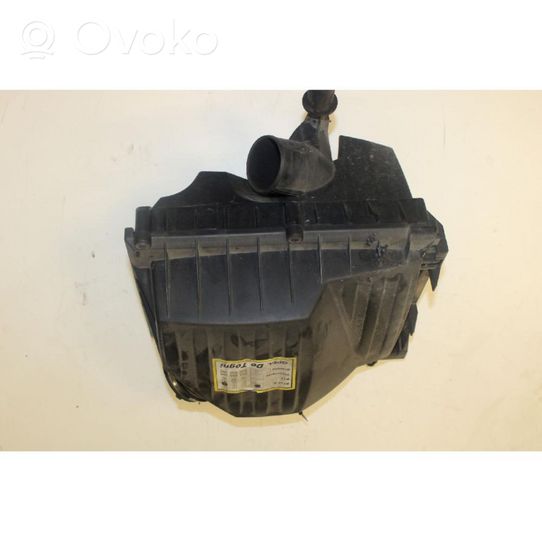 Opel Combo C Air filter box 