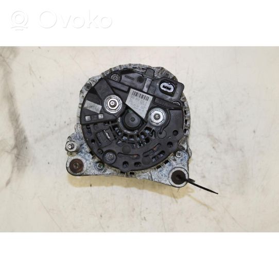 Volkswagen Polo IV 9N3 Generatore/alternatore 