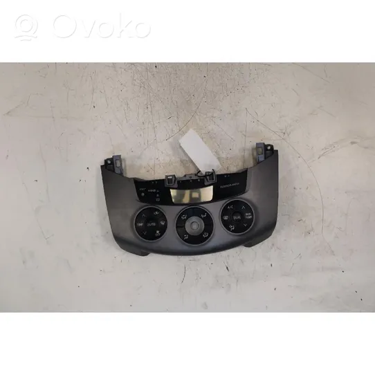 Toyota RAV 4 (XA30) Panel klimatyzacji 