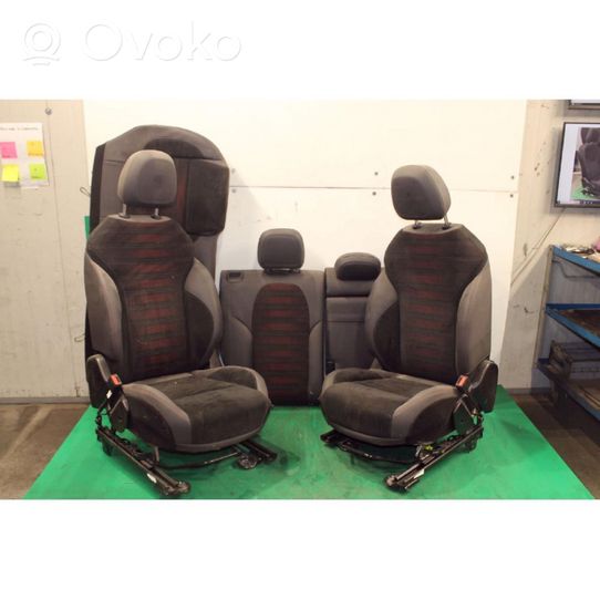 Alfa Romeo Tonale Set sedili 