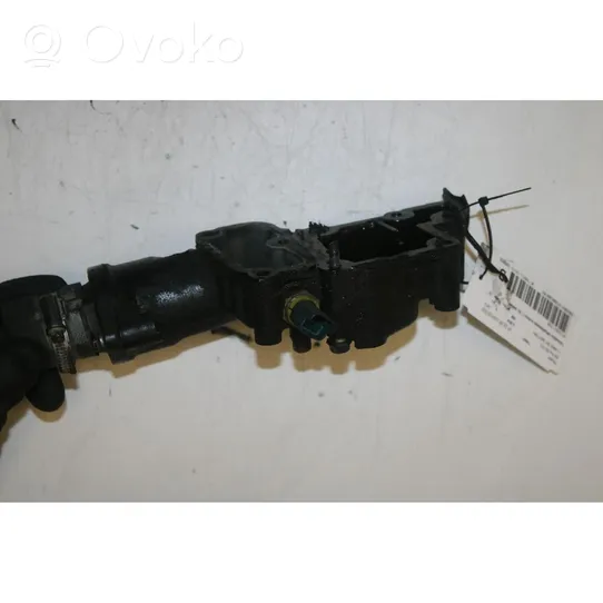 Peugeot 206+ Boîtier de thermostat / thermostat 