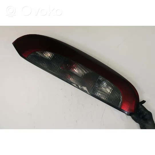 Opel Corsa C Lampa tylna 