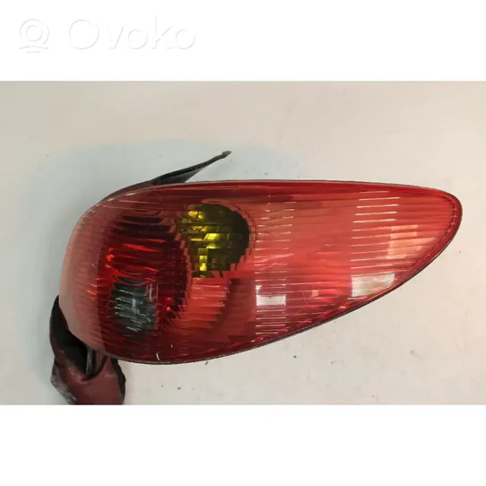 Peugeot 206 Lampa tylna 