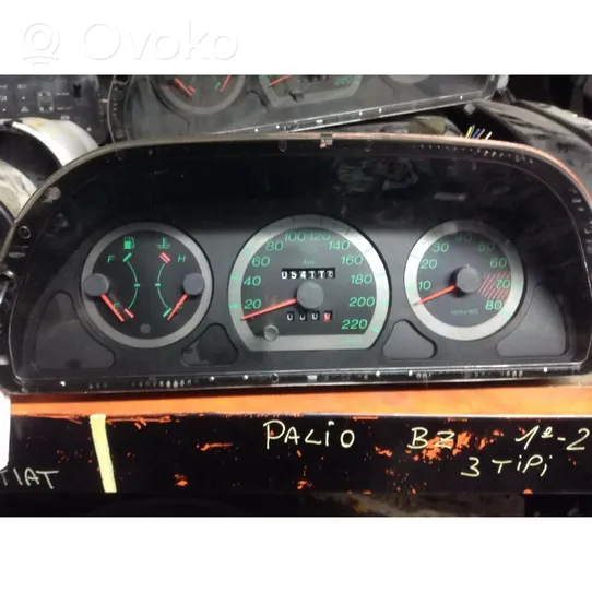 Fiat Palio Compteur de vitesse tableau de bord 