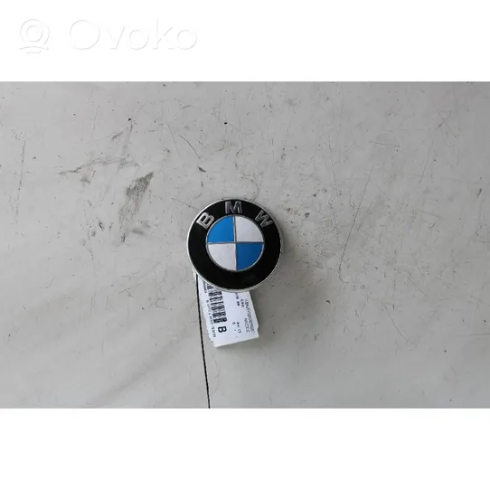 BMW 3 E90 E91 Mostrina con logo/emblema della casa automobilistica 