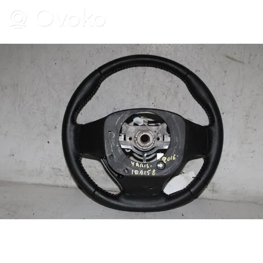 Toyota Yaris Steering wheel 