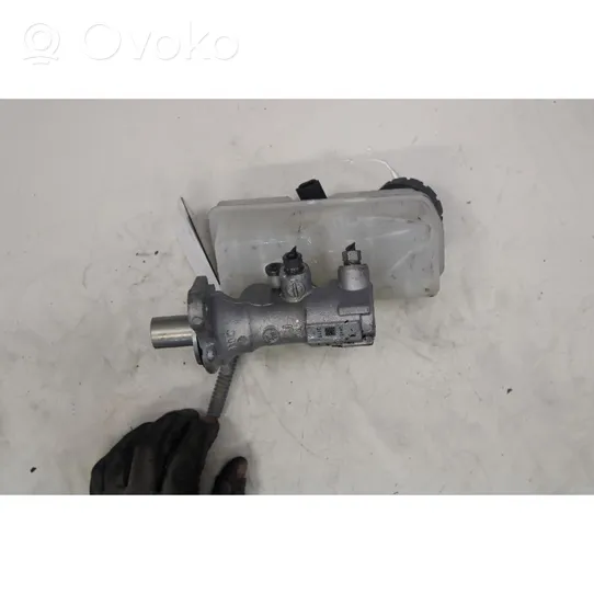 Renault Clio IV Master brake cylinder 