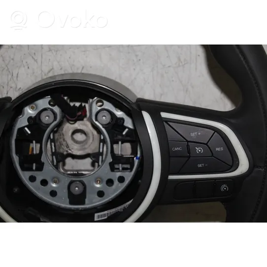 Fiat 500L Steering wheel 