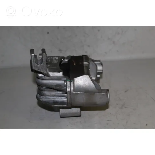 Alfa Romeo Giulietta Engine mount bracket 