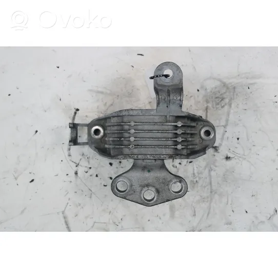 Opel Zafira C Engine mount bracket 