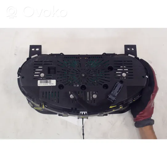 Chevrolet Orlando Speedometer (instrument cluster) 