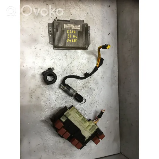 Renault Clio II Oven keskuslukituksen ohjausyksikön moduuli 