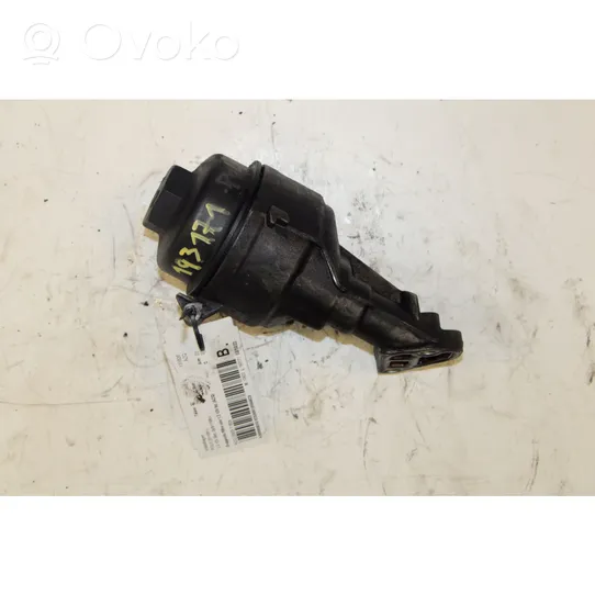 Volkswagen Polo IV 9N3 Oil filter mounting bracket 