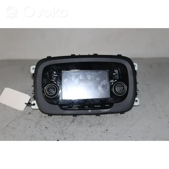 Fiat 500X Panel / Radioodtwarzacz CD/DVD/GPS 