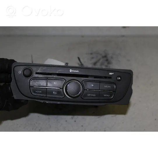 Renault Kangoo II Radio/CD/DVD/GPS-pääyksikkö 