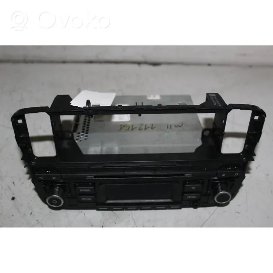 Seat Mii Radio/CD/DVD/GPS head unit 