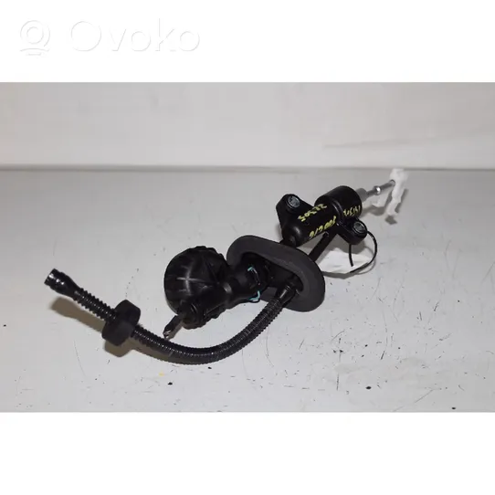 Fiat 500L Clutch master cylinder 