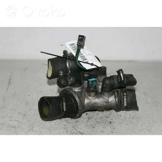 Fiat Palio Thermostat/thermostat housing 46822397