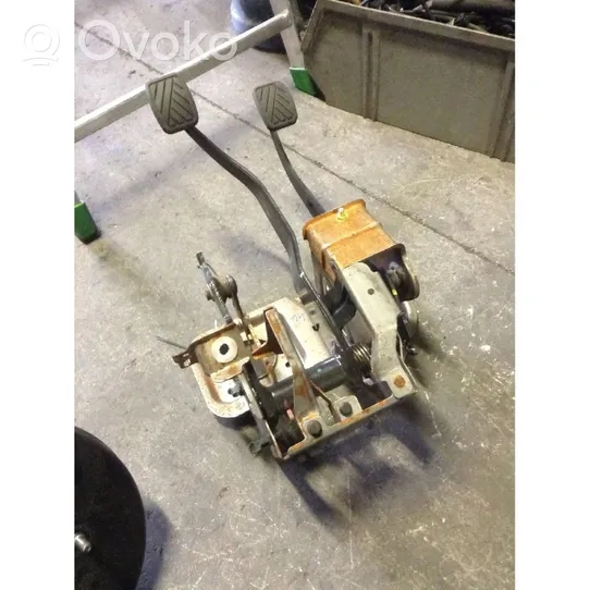 Opel Agila B Pedal assembly 