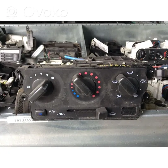 Nissan Micra Climate control unit 