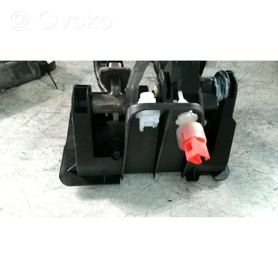 Ford Ka Pedal assembly 