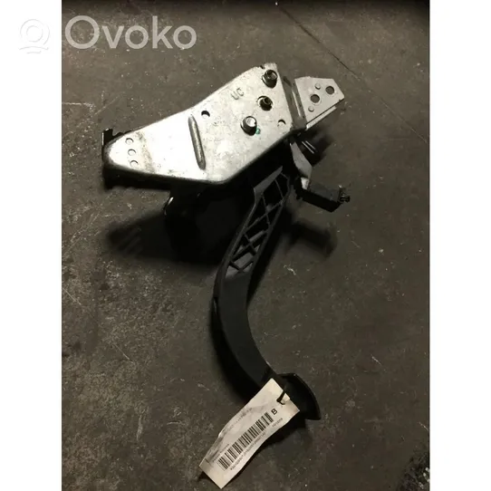 Opel Astra G Clutch pedal 